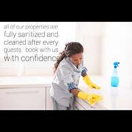 Serene West Downtown Studio w Washer Dryer