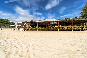 Beach Front Villa with 3 Bedrooms - CA3