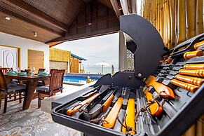 Beach Front Villa with 3 Bedrooms - CA3