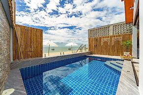 Beach Front Villa with 3 Bedrooms - CA3