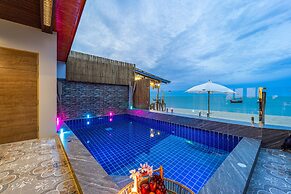 Beach Front Villa with 3 Bedrooms - CA3