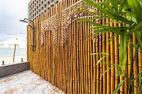 Beach Front Villa with 3 Bedrooms - CA3