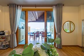 Beach Front Villa with 3 Bedrooms - CA3