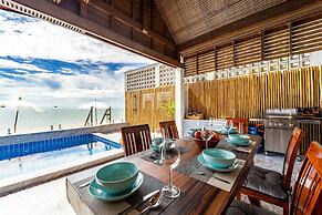 Beach Front Villa with 3 Bedrooms - CA3