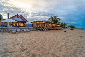 Beach Front Villa with 3 Bedrooms - CA3