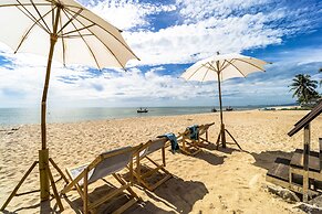 Beach Front Villa with 3 Bedrooms - CA3