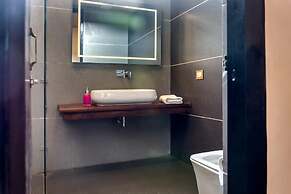 Corbett Machaan Resort