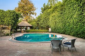 Corbett Machaan Resort