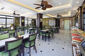 Charming Beauty Hotel