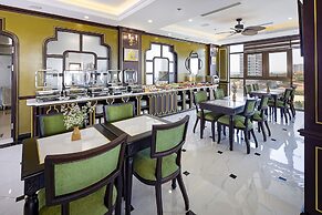 Charming Beauty Hotel