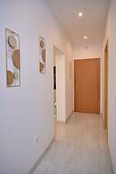 M&M Holiday House with a Pool by Litto