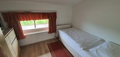 Gostilna s prenočišči pri Janezu