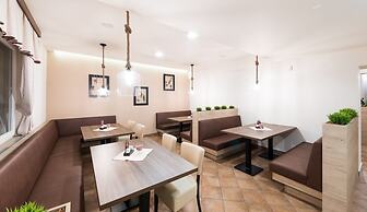 Gostilna s prenočišči pri Janezu