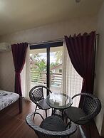 Minshuku KCS Hotel and Restaurant