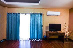 Minshuku KCS Hotel and Restaurant