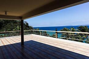 Minshuku KCS Hotel and Restaurant