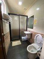 Minshuku KCS Hotel and Restaurant