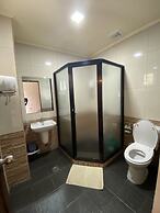 Minshuku KCS Hotel and Restaurant