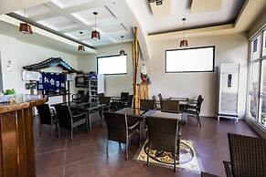 Minshuku KCS Hotel and Restaurant