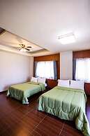 Minshuku KCS Hotel and Restaurant