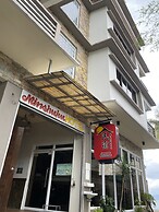 Minshuku KCS Hotel and Restaurant