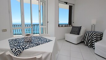 Due Relais - Panoramic Sea View Suites