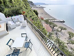 Due Relais - Panoramic Sea View Suites