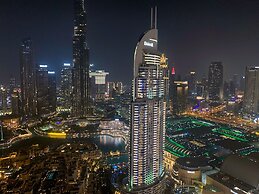 Maison Privee - High-End Apt w/ Direct Burj Khalifa Views