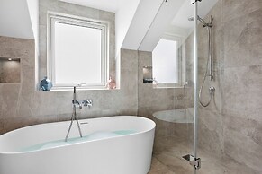 Huxham View and Annex