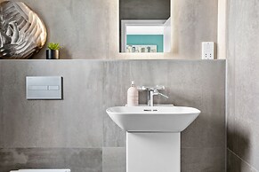 Huxham View and Annex