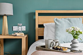 Huxham View and Annex