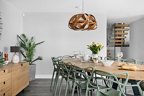 Huxham View and Annex