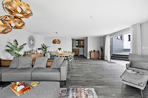 Huxham View and Annex