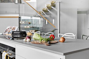 Huxham View and Annex