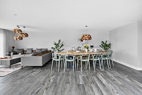 Huxham View and Annex