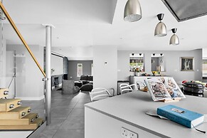 Huxham View and Annex