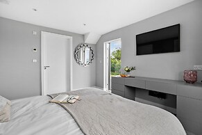 Huxham View and Annex