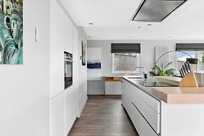 Huxham View and Annex