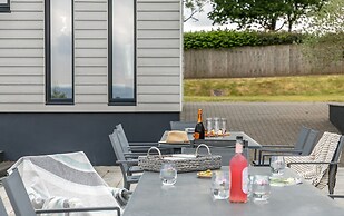 Huxham View and Annex