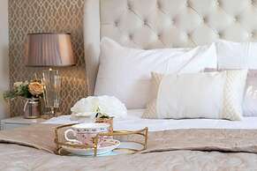 Beautifully Designed 3 Bed House - in Manchester