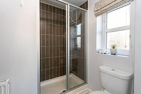 Beautifully Designed 3 Bed House - in Manchester