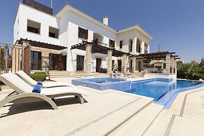 Aphrodite Hills Rentals – Elite Villas