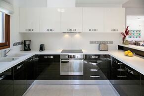 Aphrodite Hills Rentals – Elite Villas