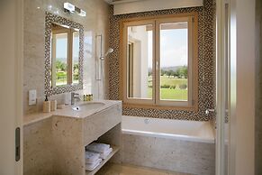 Aphrodite Hills Rentals – Elite Villas