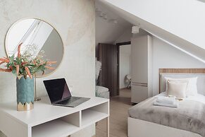 MUSE - LoftAffair Collection