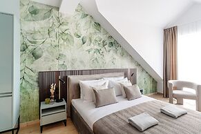 MUSE - LoftAffair Collection