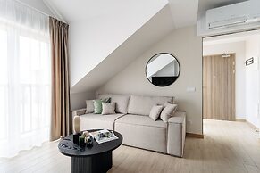 MUSE - LoftAffair Collection