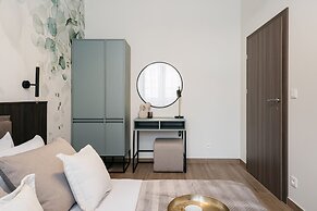 MUSE - LoftAffair Collection