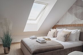 MUSE - LoftAffair Collection