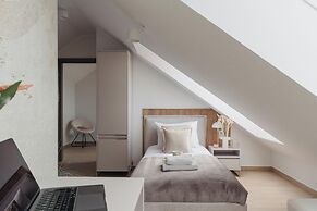 MUSE - LoftAffair Collection